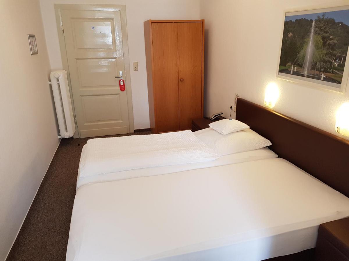 Hotel Zum Anker Andernach Esterno foto