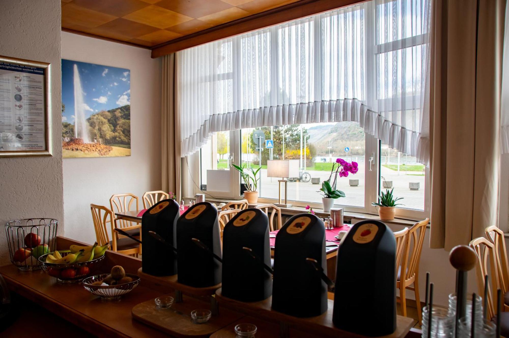 Hotel Zum Anker Andernach Esterno foto