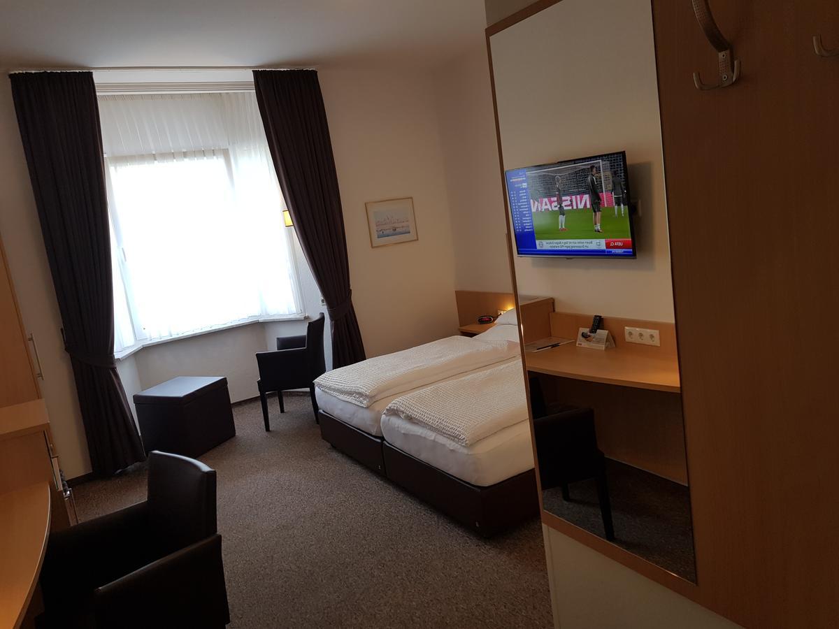 Hotel Zum Anker Andernach Esterno foto